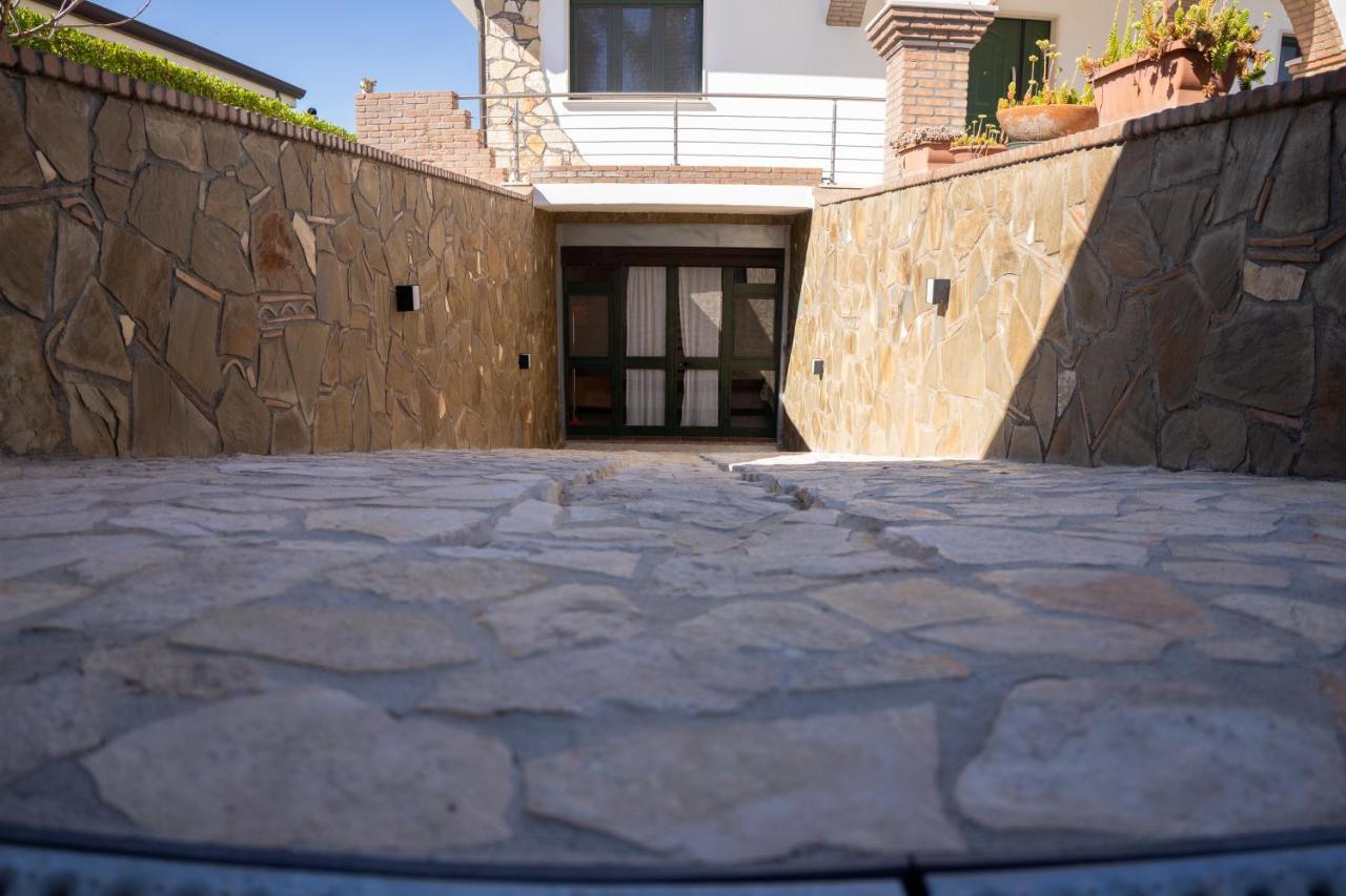 La Dimora Degli Artisti Bed & Breakfast Policoro Exterior photo